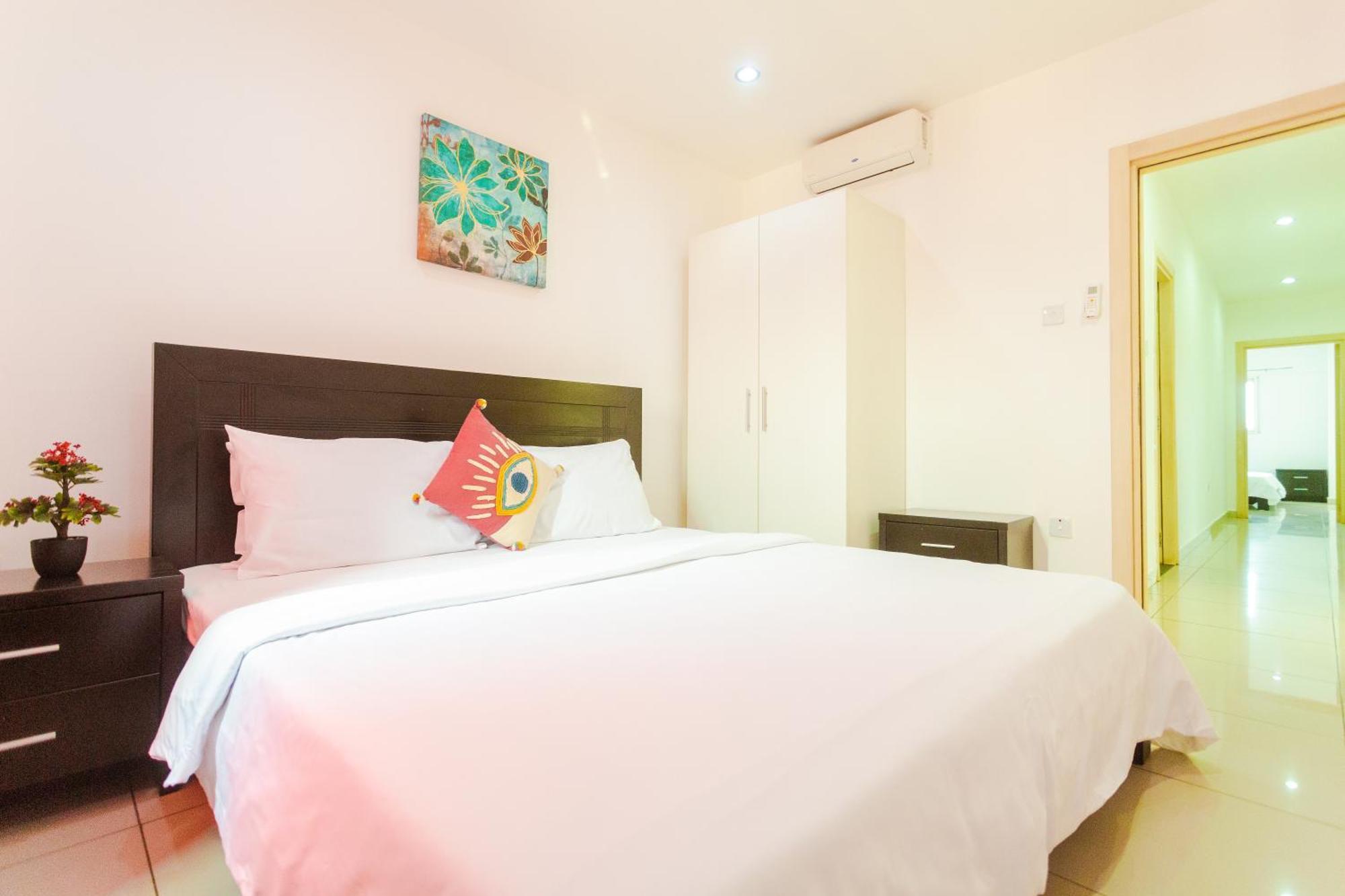 Accra Luxury Apartments Esterno foto