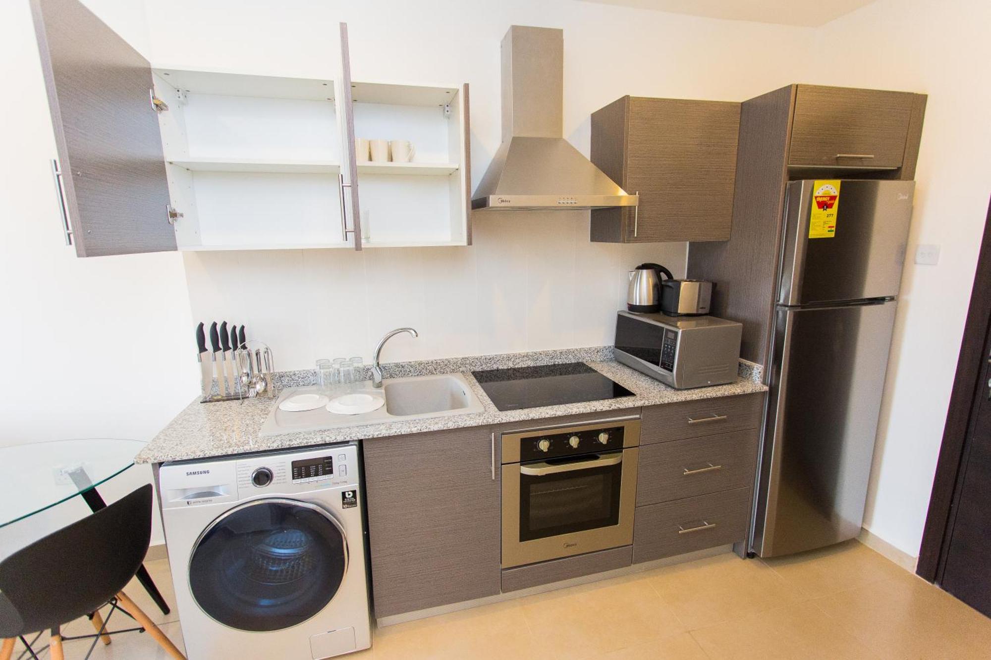 Accra Luxury Apartments Esterno foto